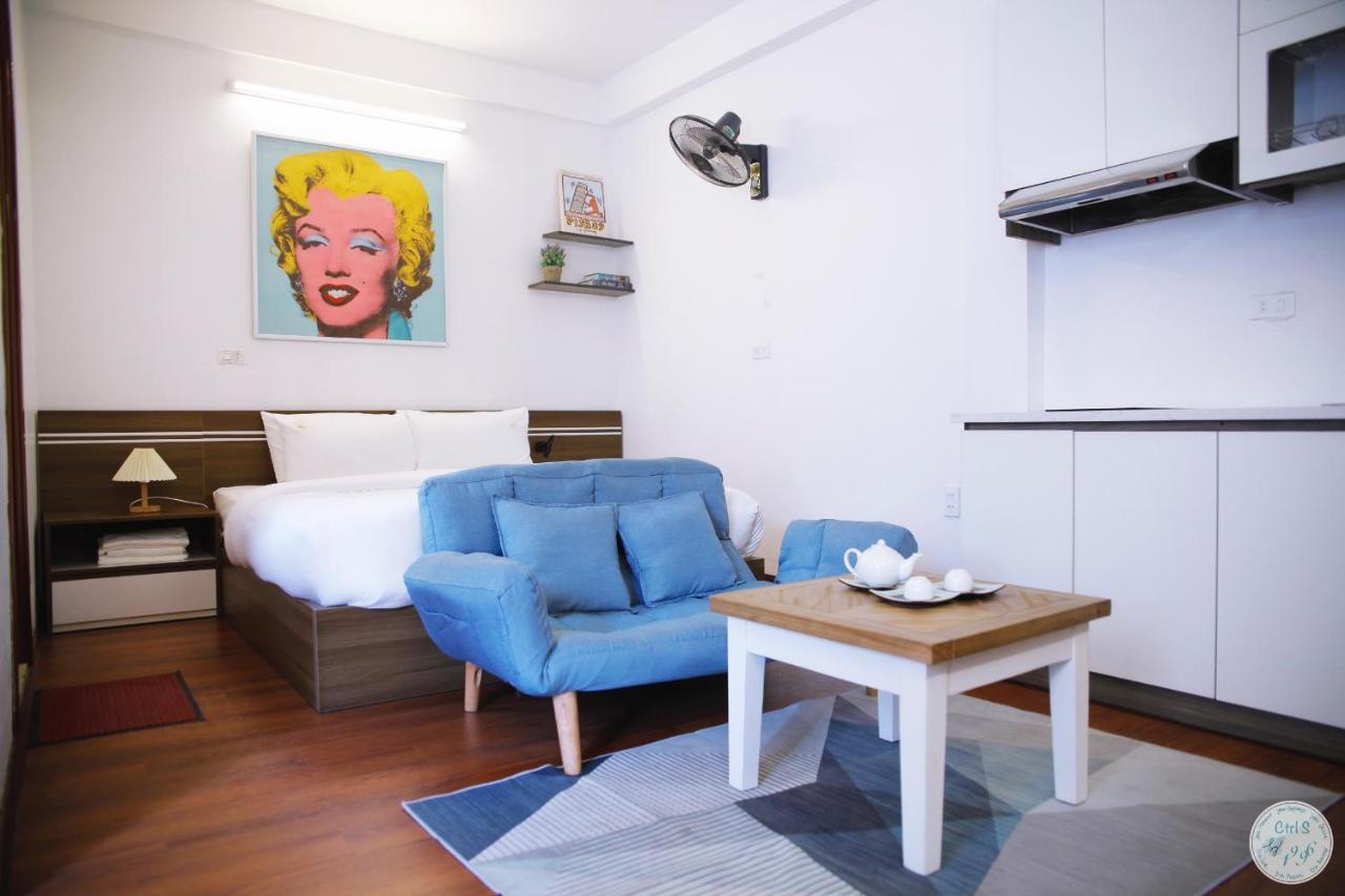 The Center Gem: Lakeside Retreat At Hoan Kiem