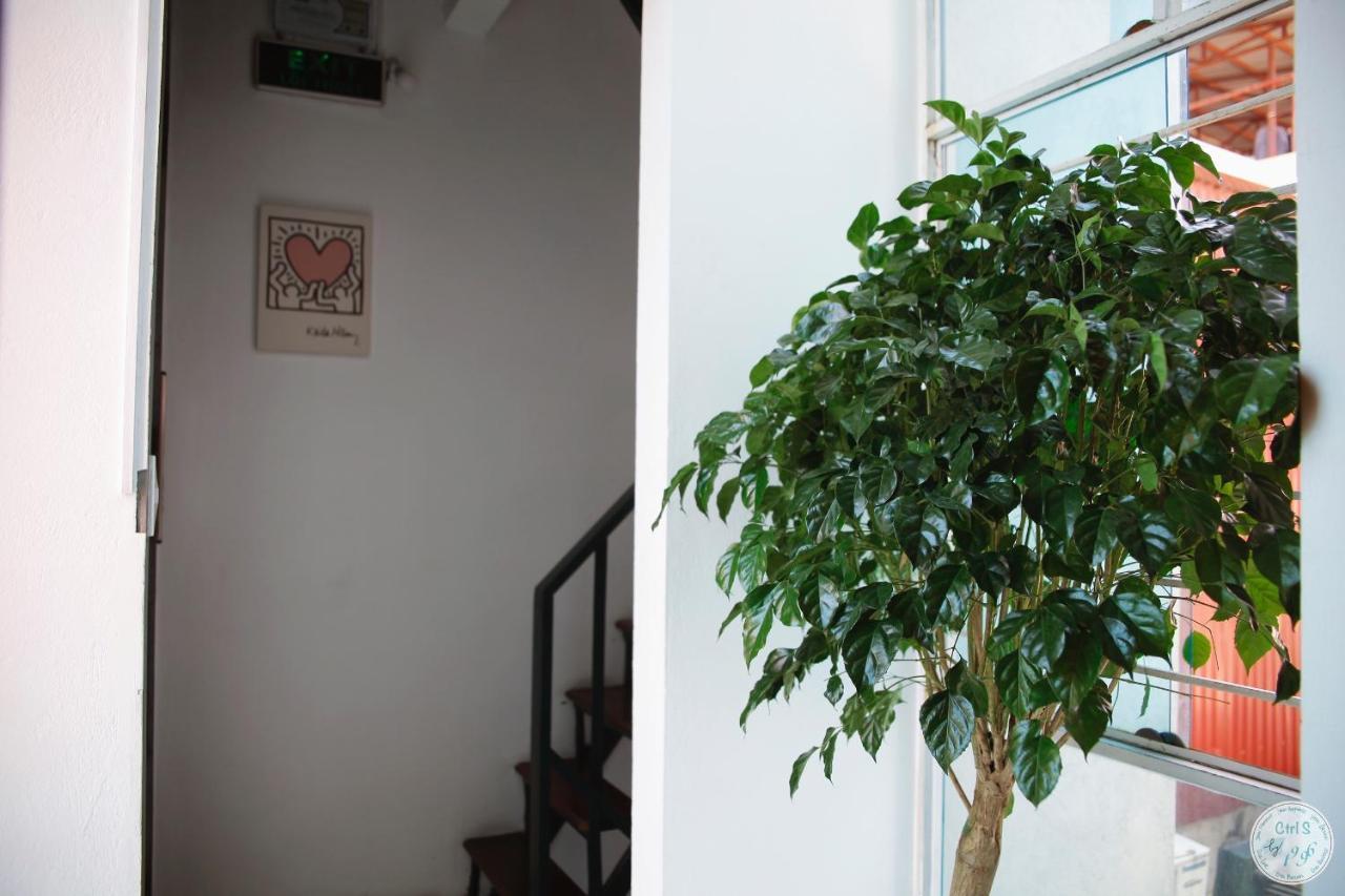 The Center Gem: Lakeside Retreat At Hoan Kiem * Hanoi