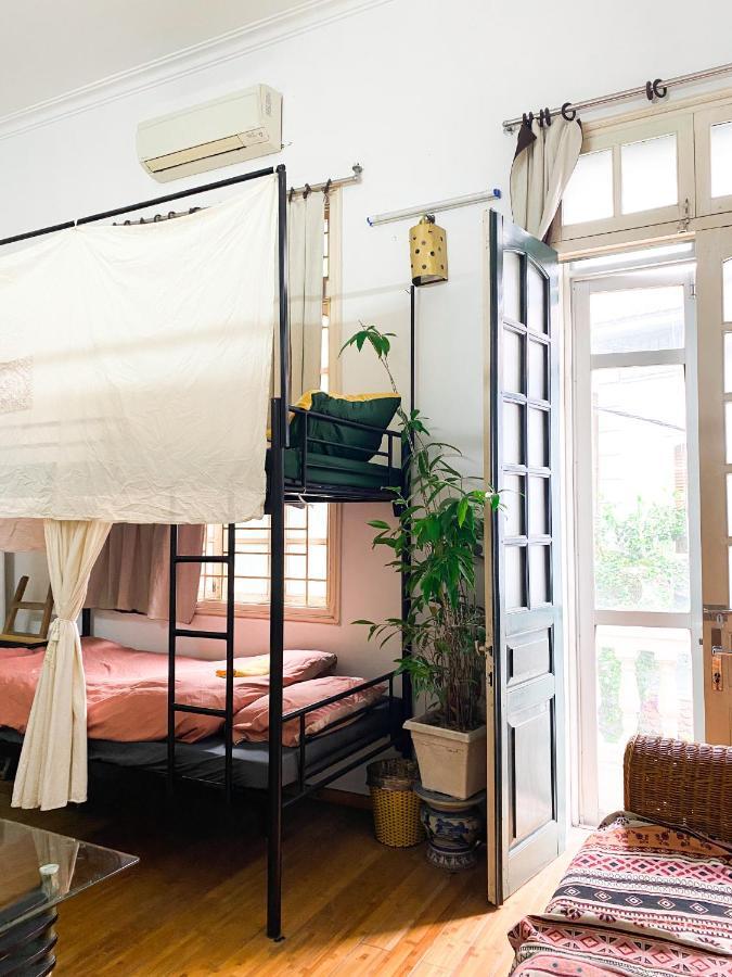 Chu Nhat Cafe & Homestay - So 1 Ngach 38 Ngo 5 Tu Hoa, Tay Ho - Co So 2 Frühstückspension Hanoi