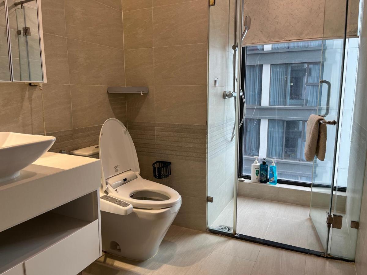 Vinhomes Metropolis Luxury 3br Near Lotte Apartment *