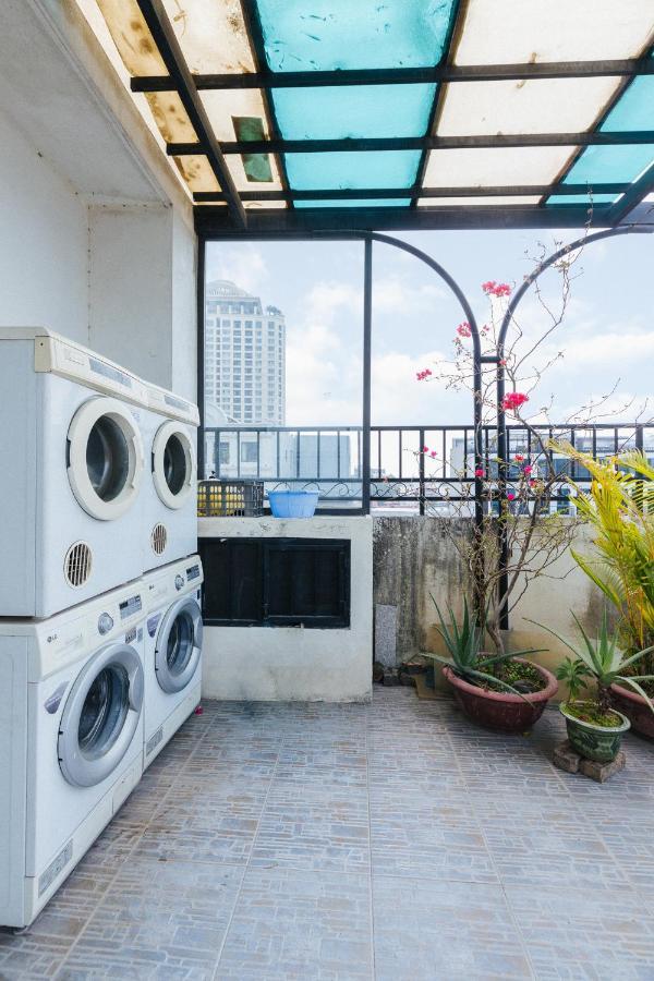 T98 Westlake Quang An - Tay Ho Center Garden View Studio! Apartamento Hanói