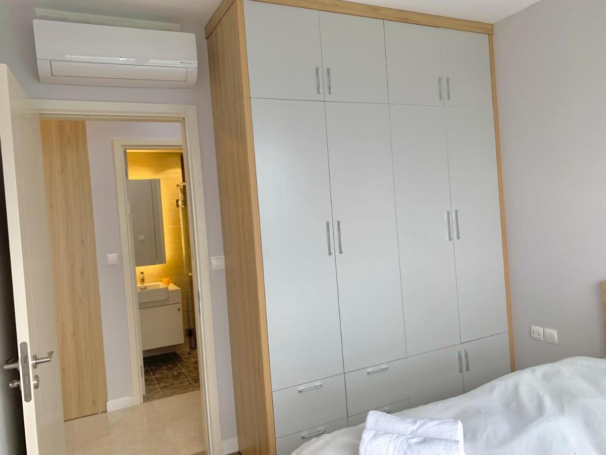 Apartment Vinhomes D'capitale - Luka Homes *