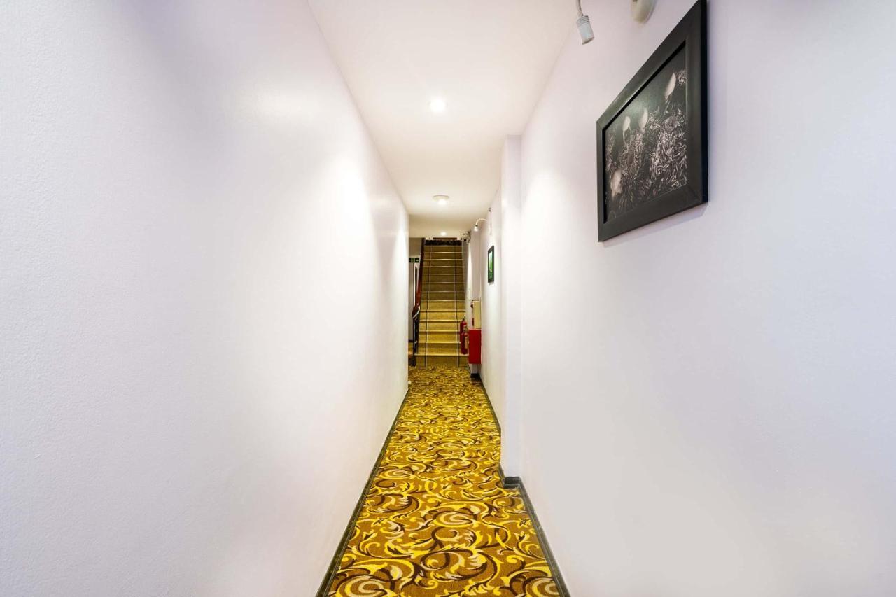 Memory Premier & Hotel 3*