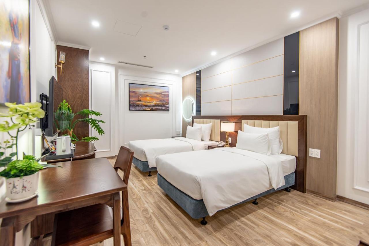 Hotel Reyna Luxury & 4*