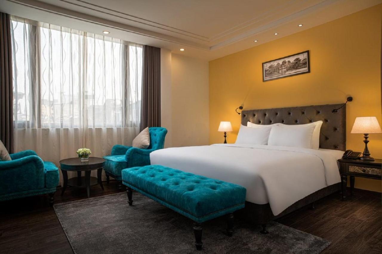 Hotel Mina And Hanoi