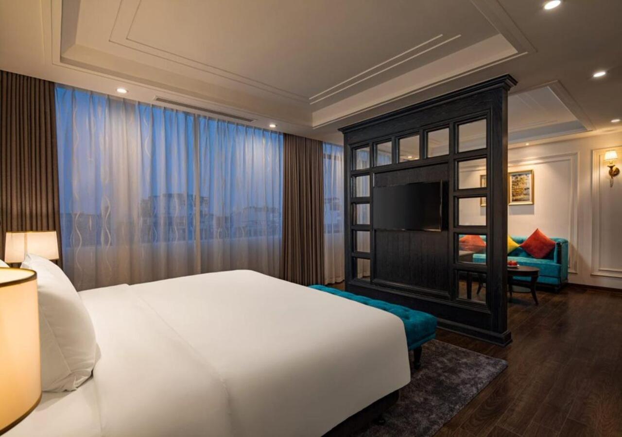 Mina And 4* Hanoi