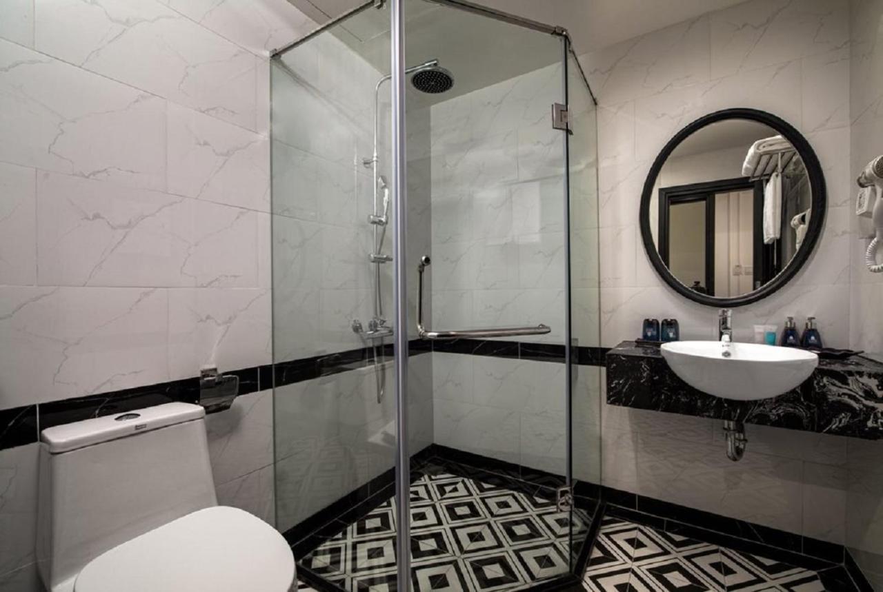 Hotel Mina And