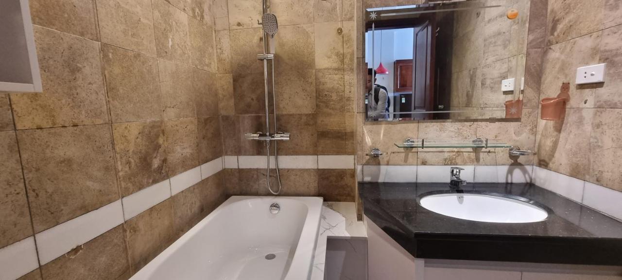 Ruby Serviced Lieu Giai Apartamento *