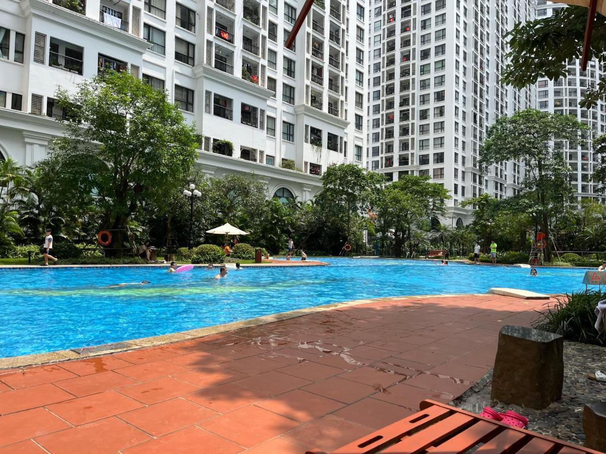 Căn hộ Vinhomes Royal 3 Br *