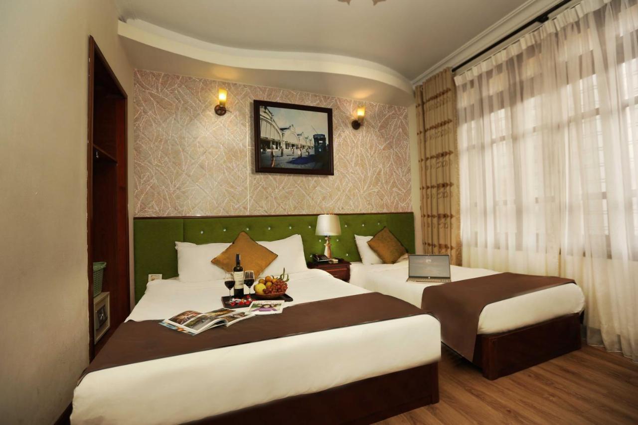 Hotel Golden Lotus & 3*