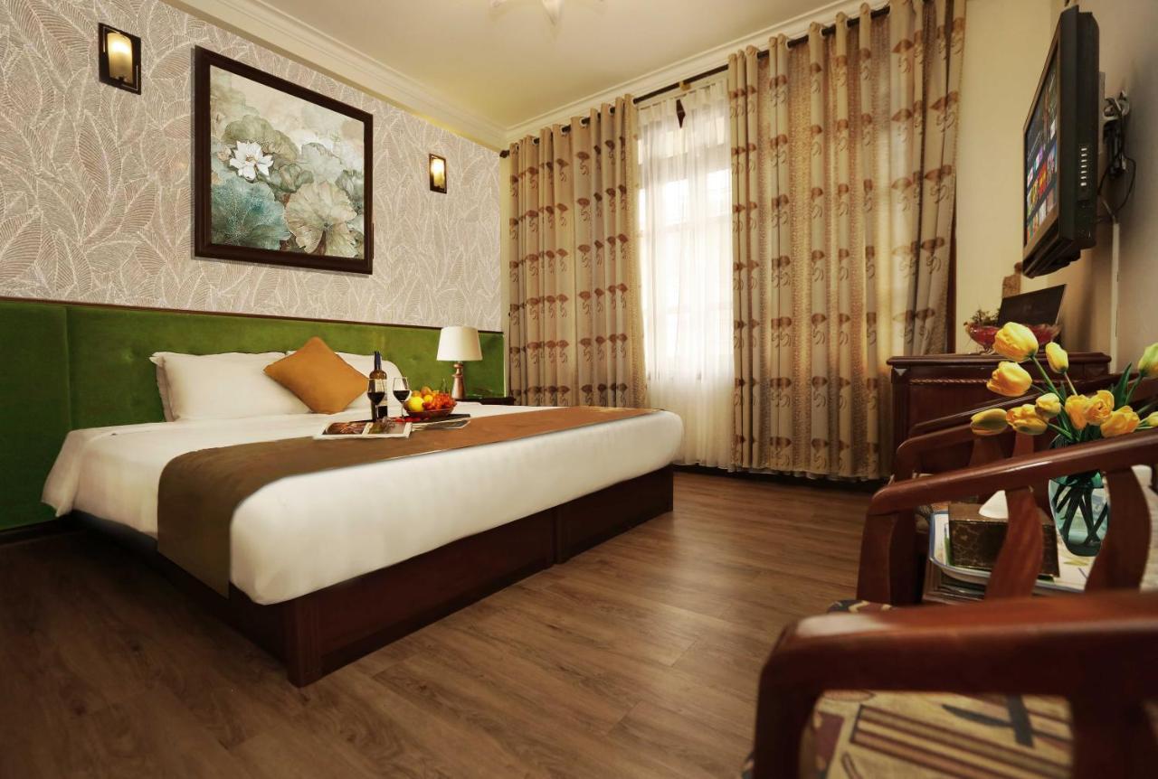 Hotel Golden Lotus &