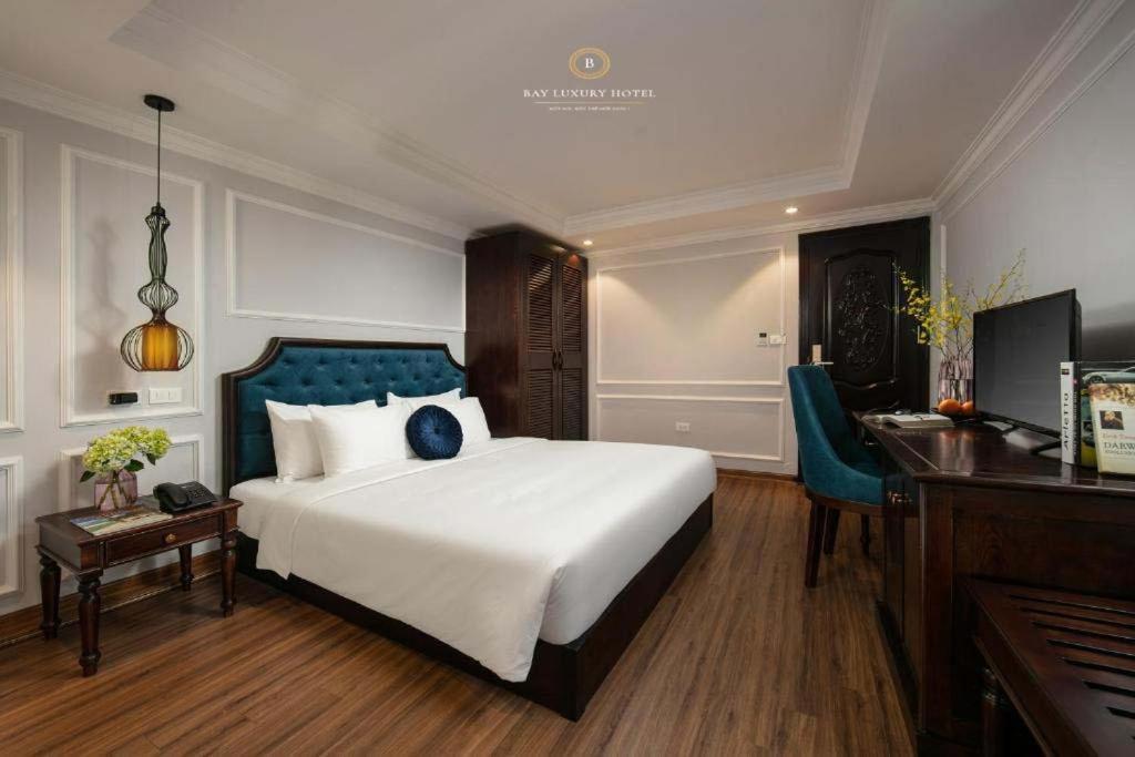 Maya Boutique Hn - By Bay Luxury Hà Nội