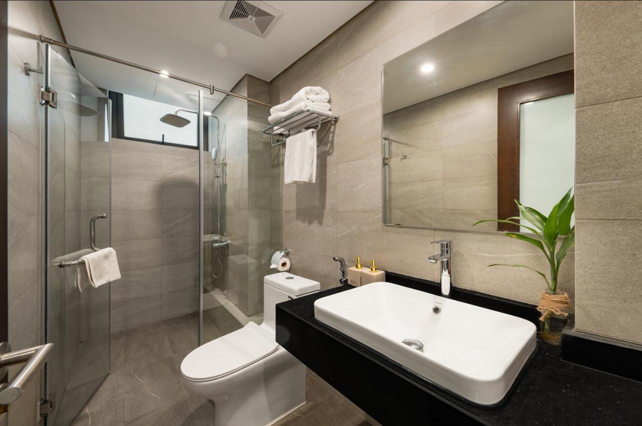 Fiesta Grand And 4* Hanoi