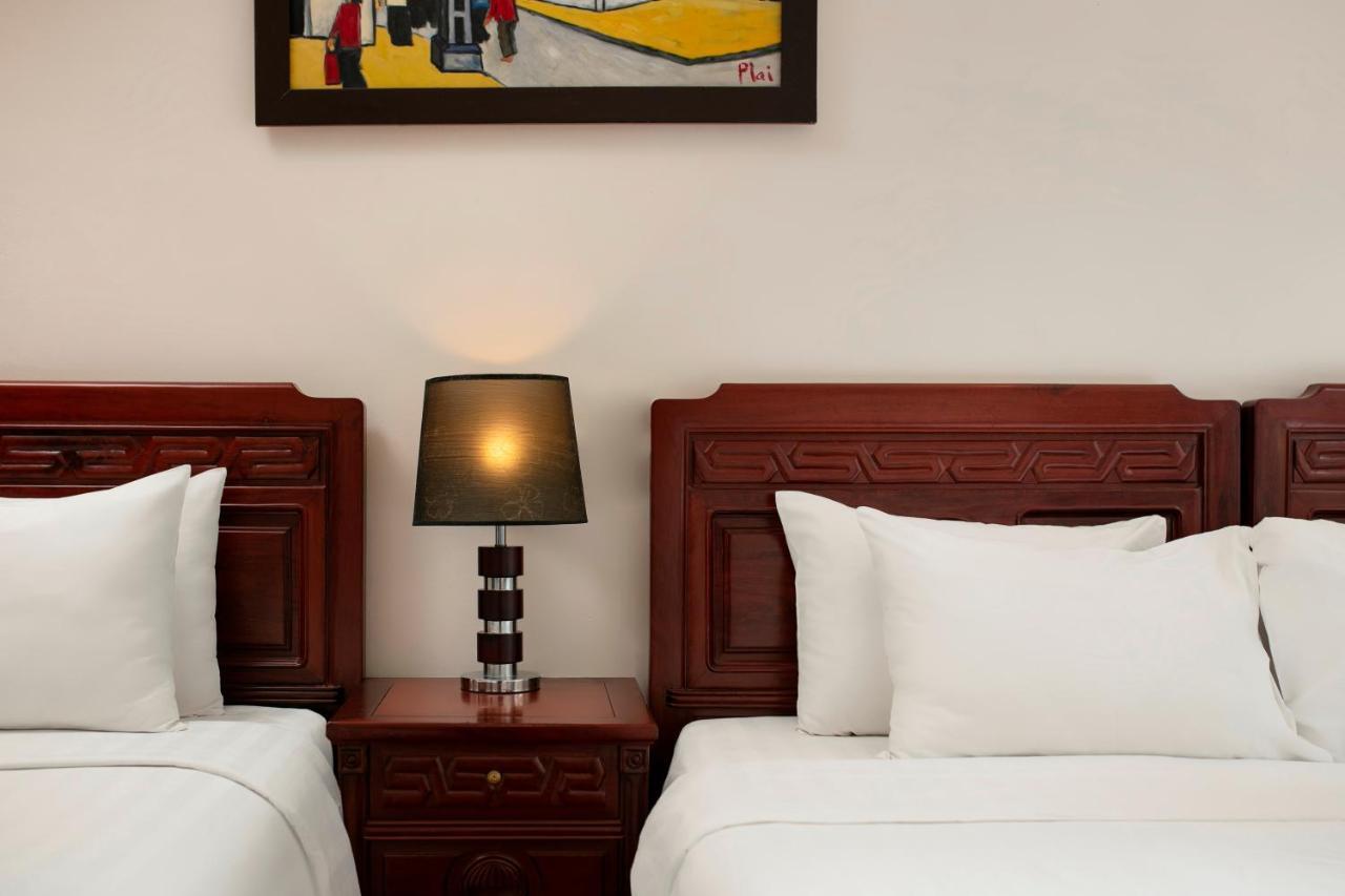 Moonlight Hotel 2*
