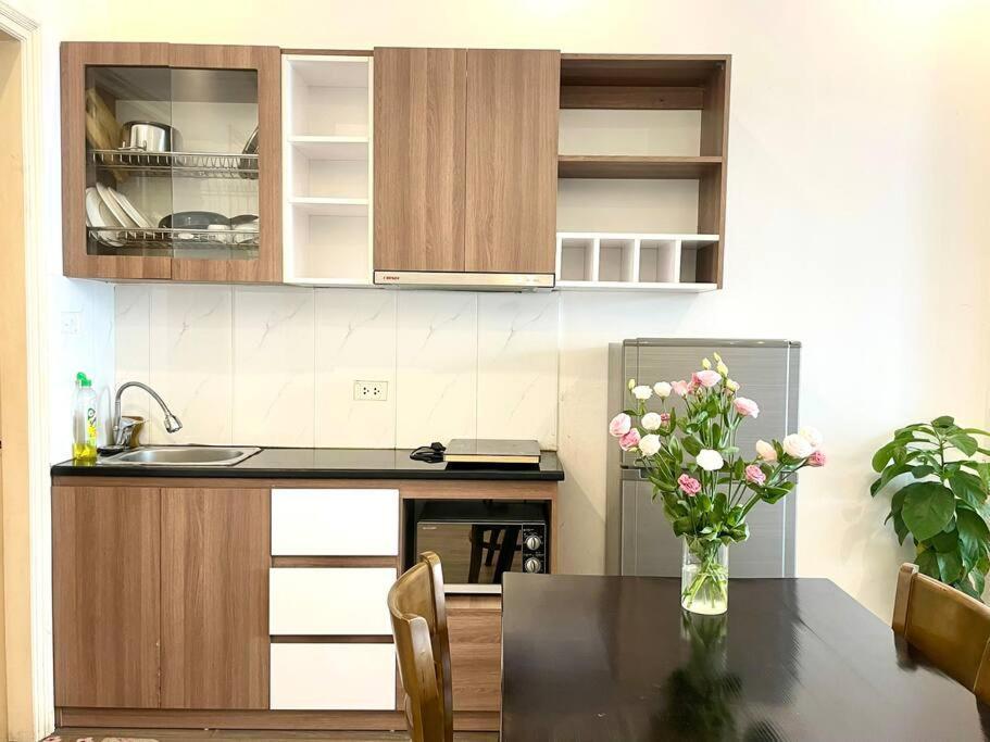 Spacious Balcony Apt•kitchen•west Căn hộ Hà Nội