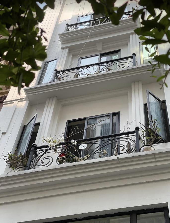 H&a Homestay - 40m, New Built, Center Location, Quiet Place, Full Facilities Apartment *