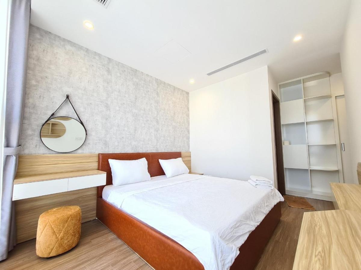 Vincom Plaza Vinhomes Sky Pham Hung My Dinh *