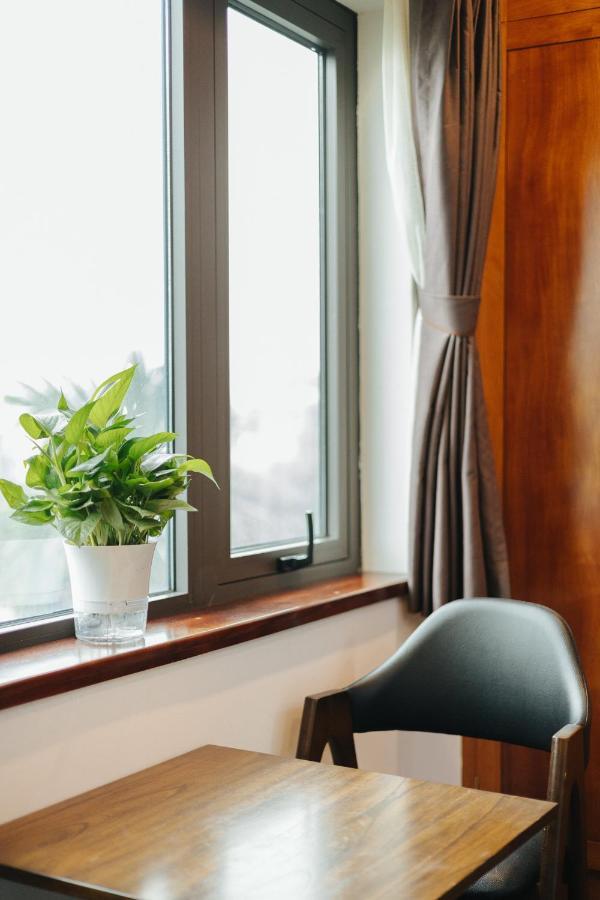 Apartment Luck Apart 02 - Tay Ho Ha Noi View Studio *