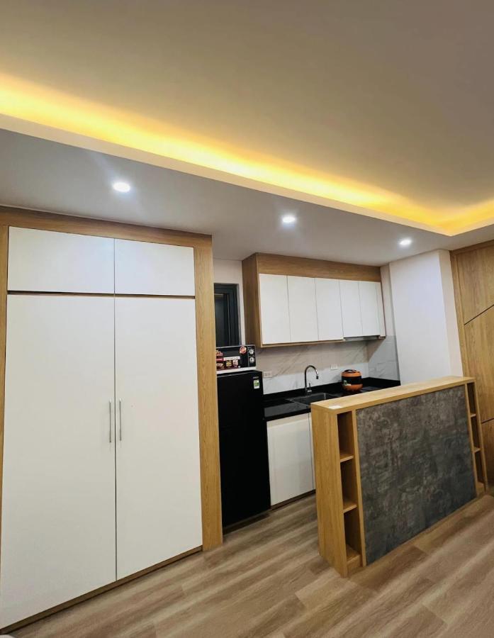 Apartment H&a Homestay - 40m, New Built, Center Location, Quiet Place, Full Facilities Hanoi