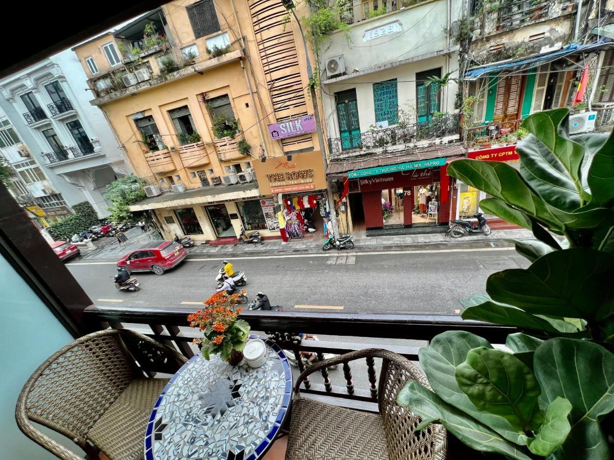 Warm Hanoi, Near Hoankiem Lake, 2brs, Old Quarter Apartment