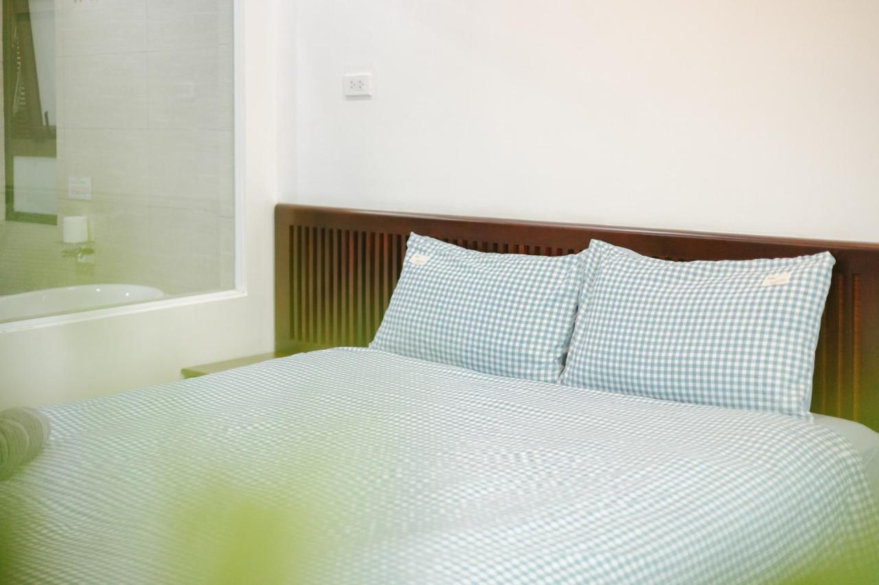 Luck Apart 02 - Tay Ho Ha Noi View Studio Apartment *
