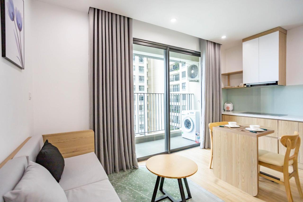 Summer House - Vinhomes Dcapital Tran Duy Hung Luxury
