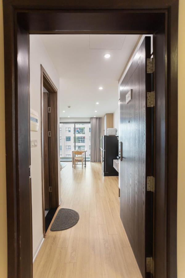 Summer House - Vinhomes Dcapital Tran Duy Hung Luxury * Hanoi