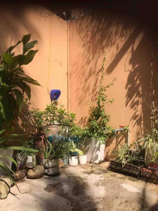 T30 Homestay, Near Lotte Tay Ho, 25minutes To The Airport Holiday home *