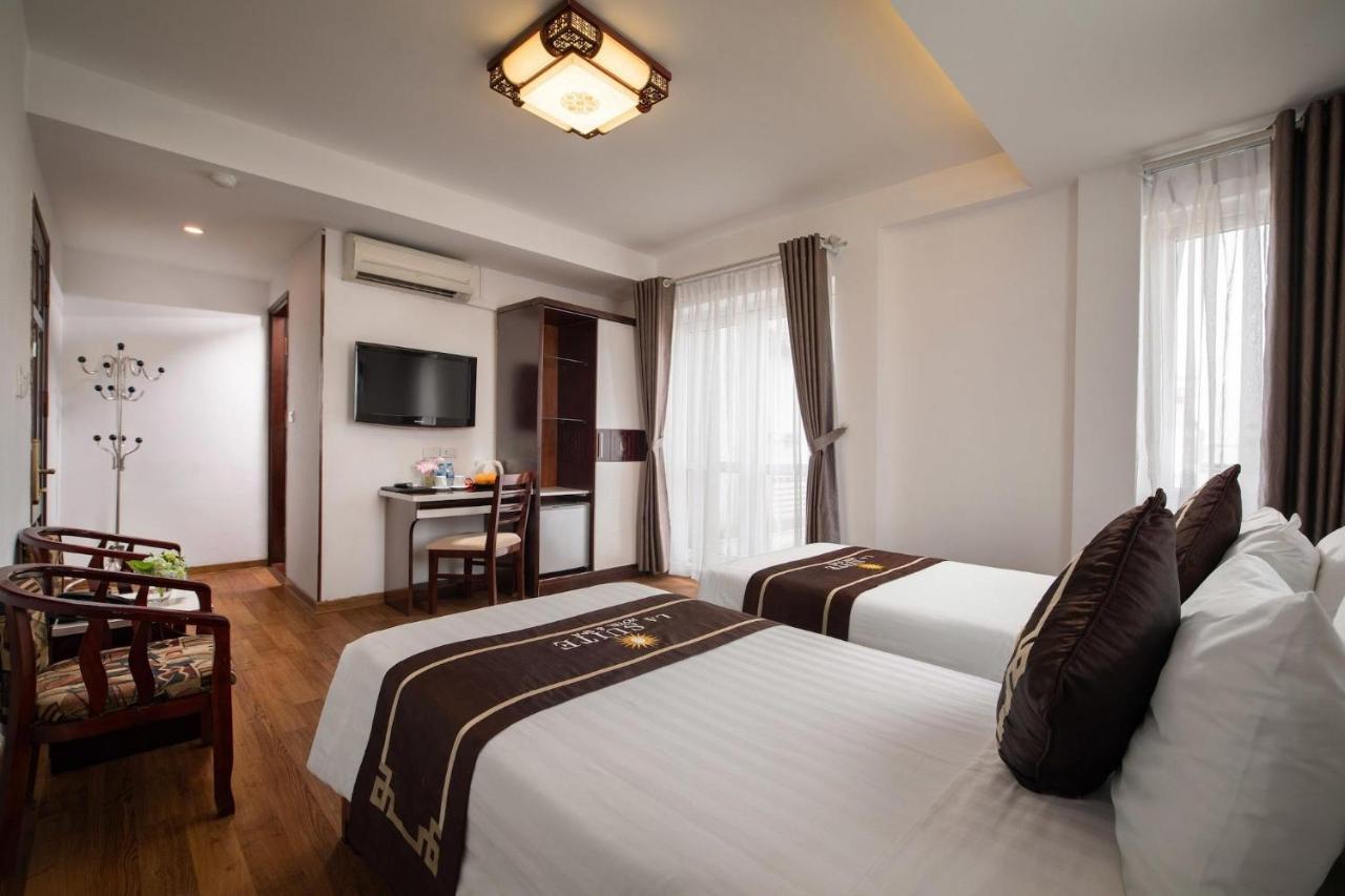 Khách sạn Memory Premier & Hà Nội