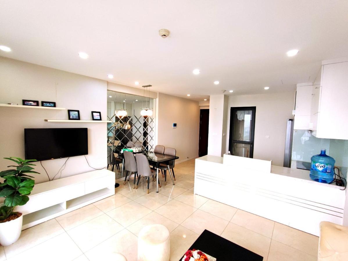 Linh Apartment *