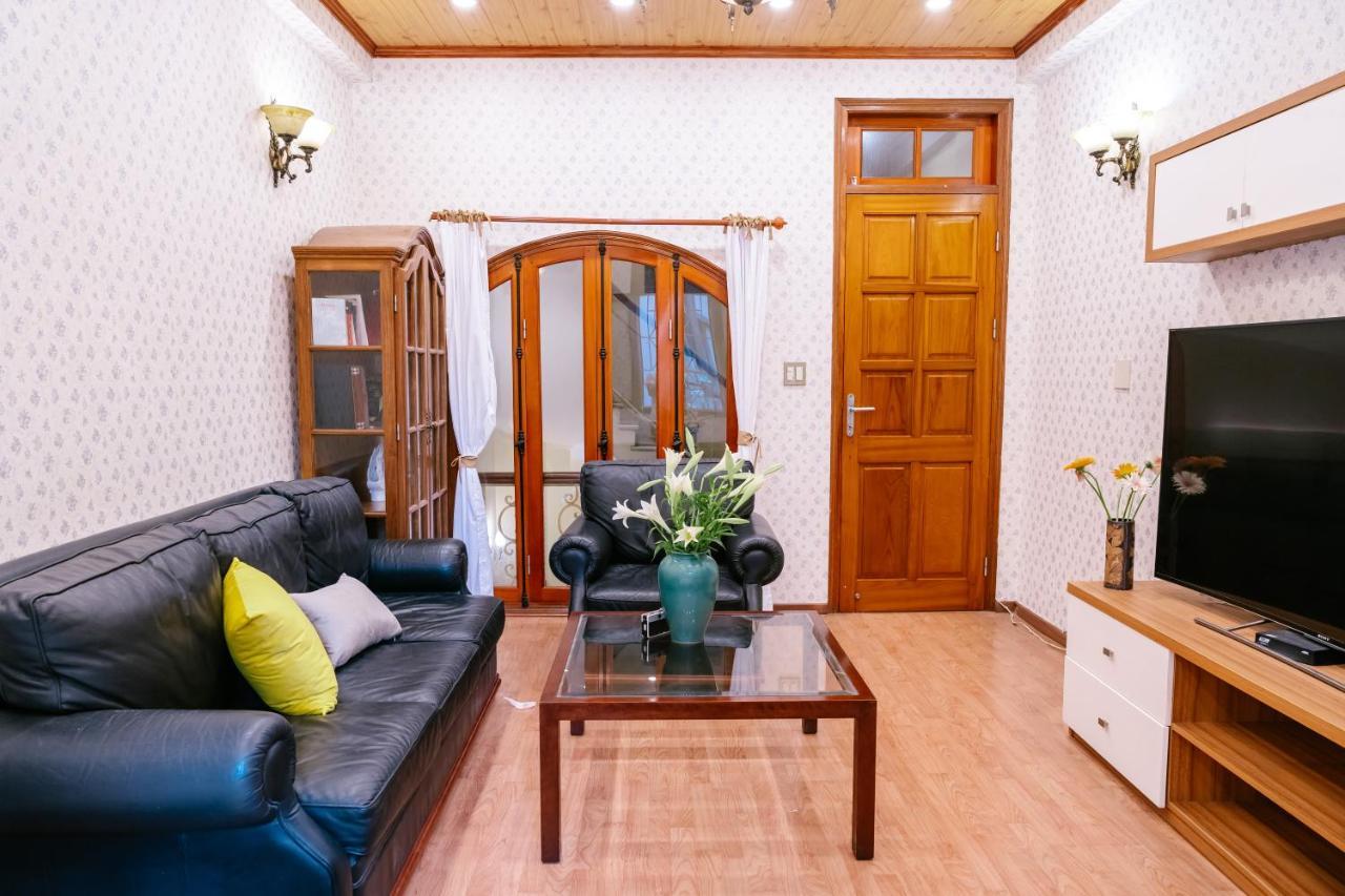 Hola House Hanoi