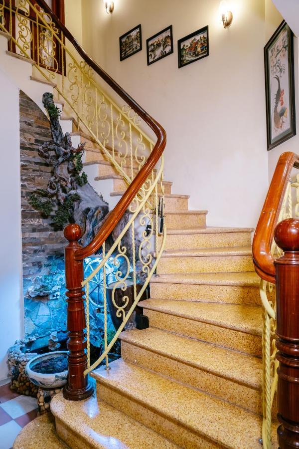 Hola House Homestay