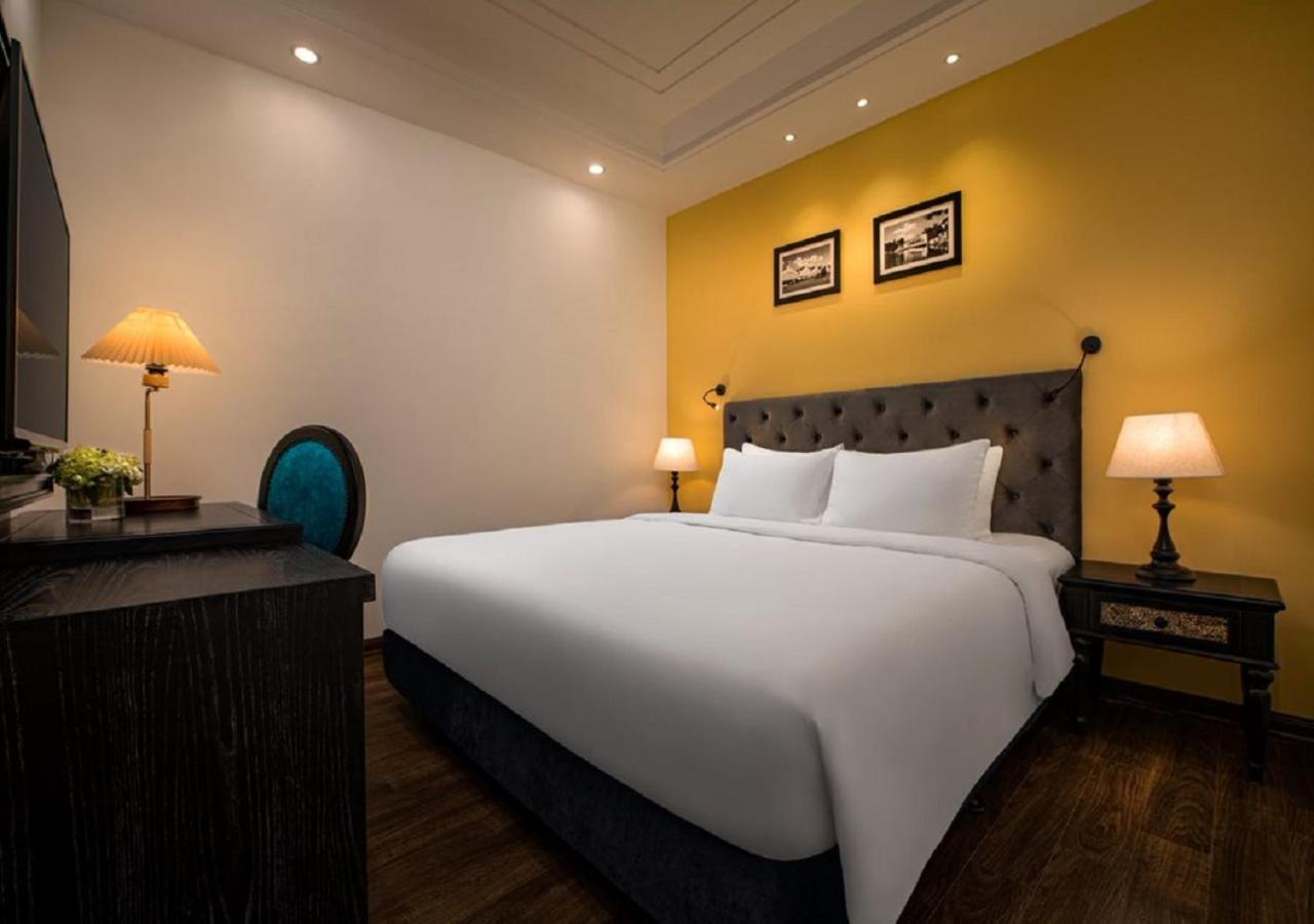 Mina And 4* Hanoi