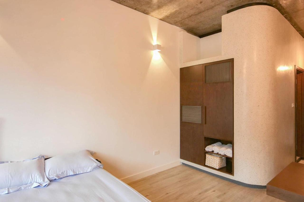 H&a Homestay - 40m, New Built, Center Location, Quiet Place, Full Facilities