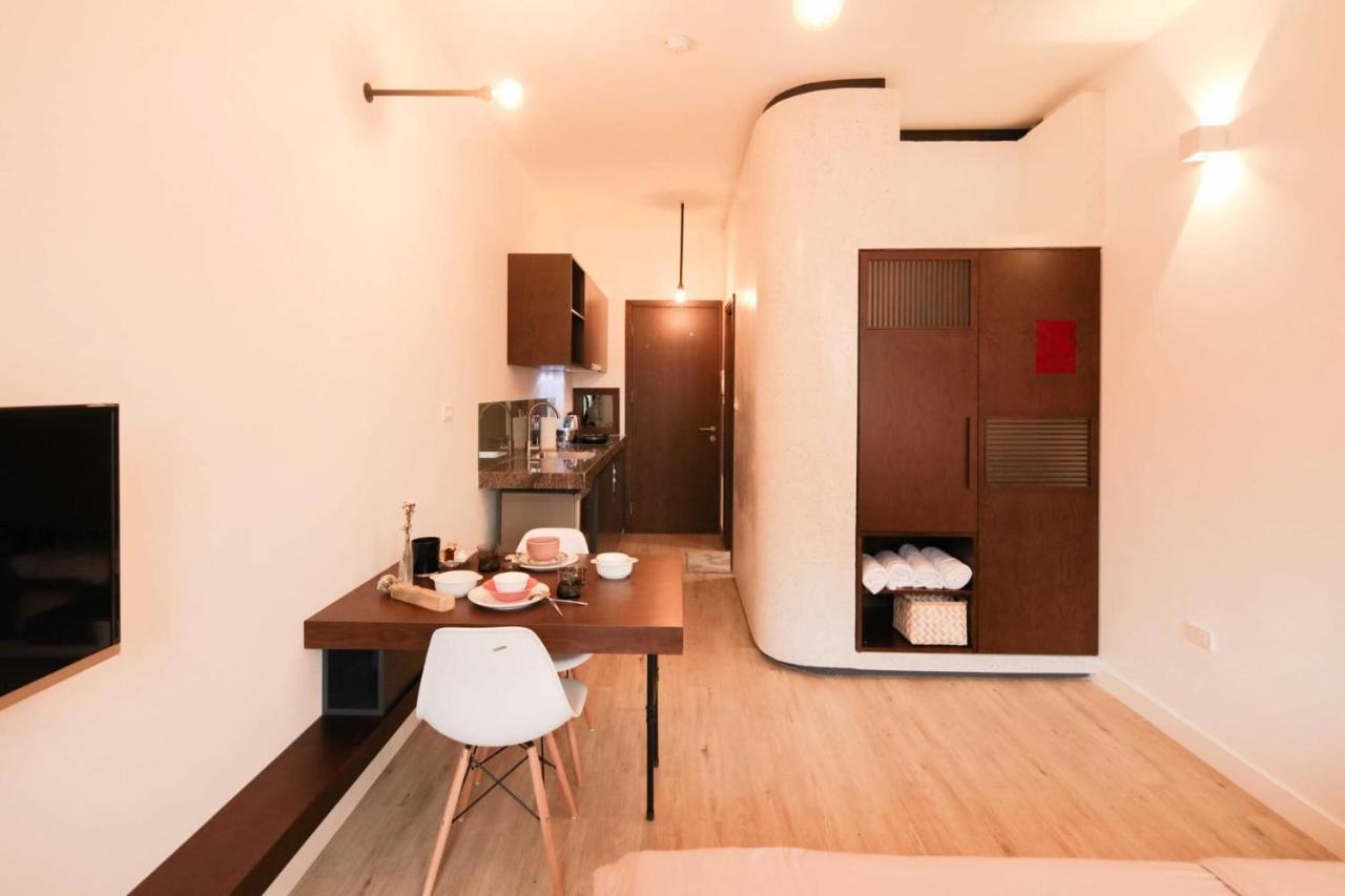 H&a Homestay - 40m, New Built, Center Location, Quiet Place, Full Facilities Apartment *