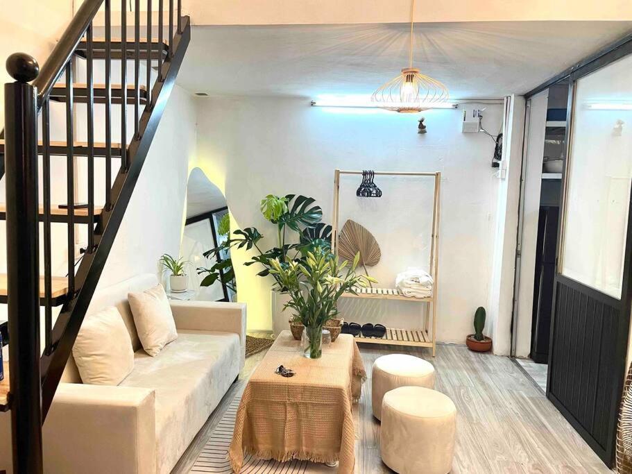 Apartment Loft House/ Hoan Kiem Lake/ Book Street Hanoi