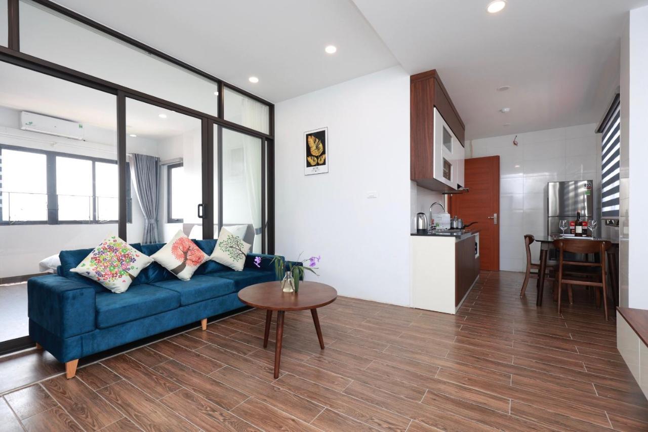 Apartment Cozy Sunside Balcony Westlake Hanoi