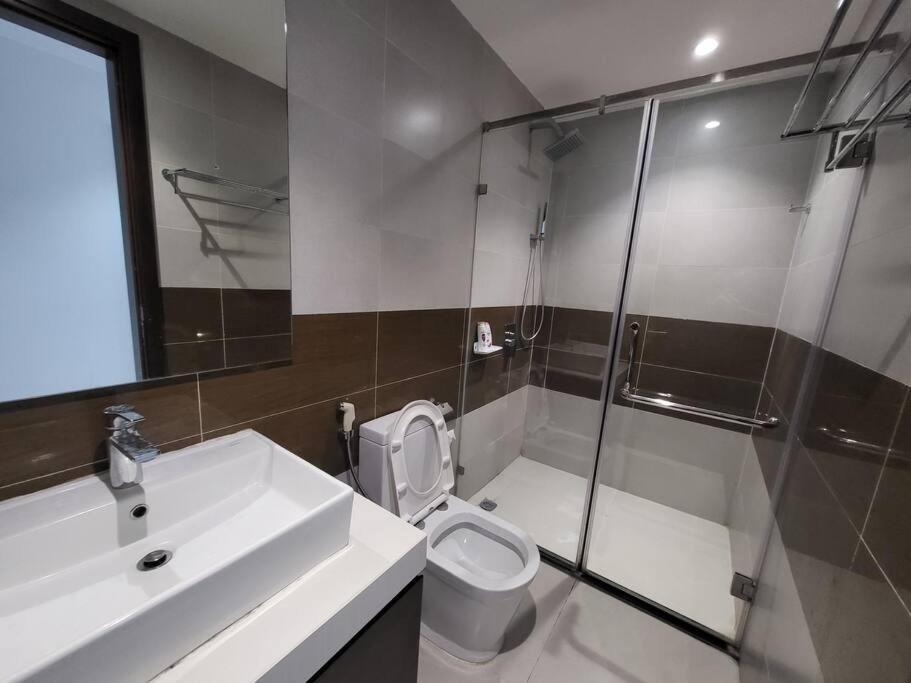 Pangsapuri Ho Cao Cap 85m2 2br Doi Dien Aeonmall Longbien *