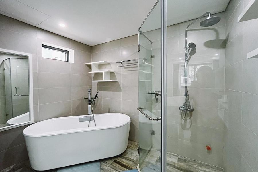 8 - Luxury Apartment, Open View *