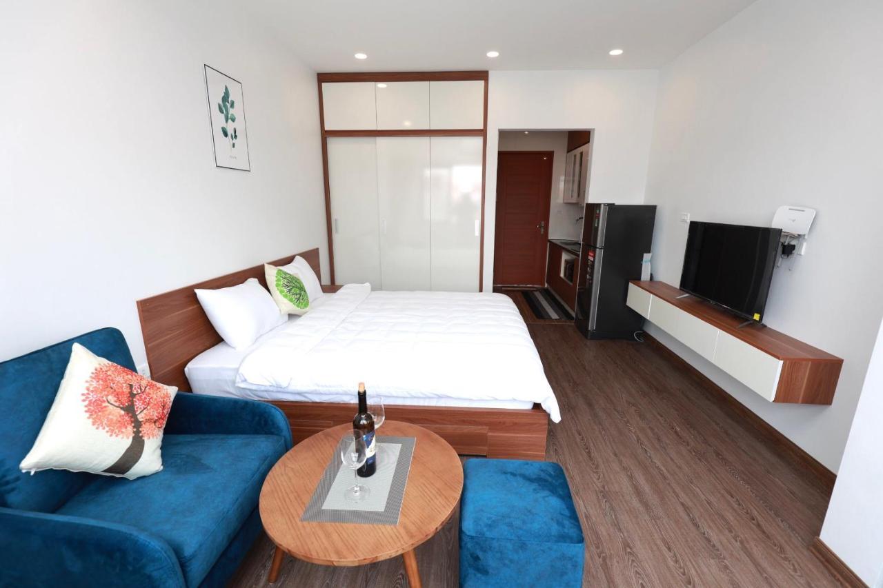Cozy Sunside Balcony Westlake * Hanoi