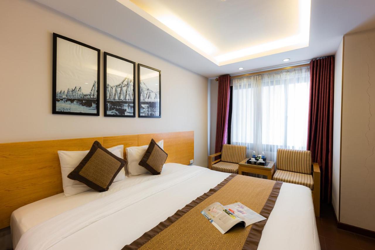 Riverside 4*