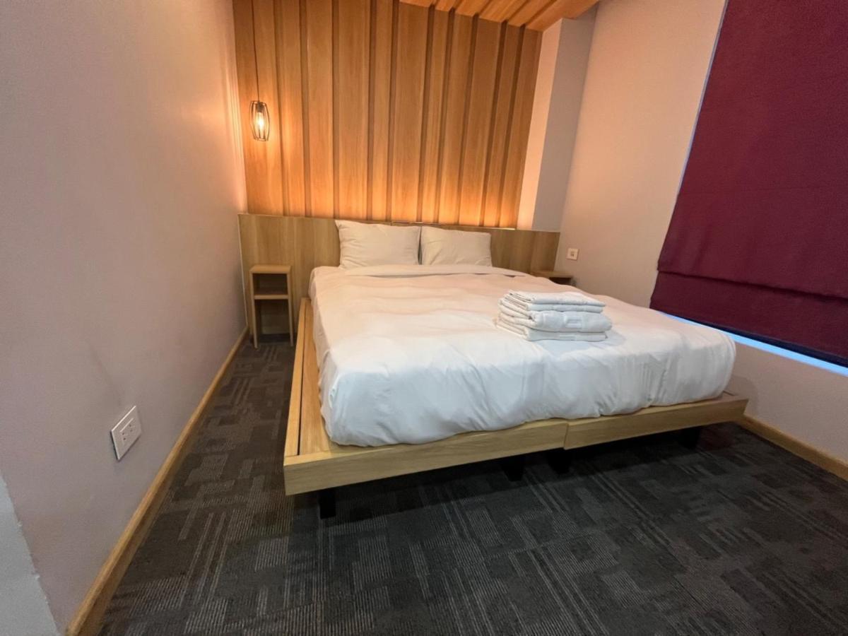 Hana Aparthotel 3*