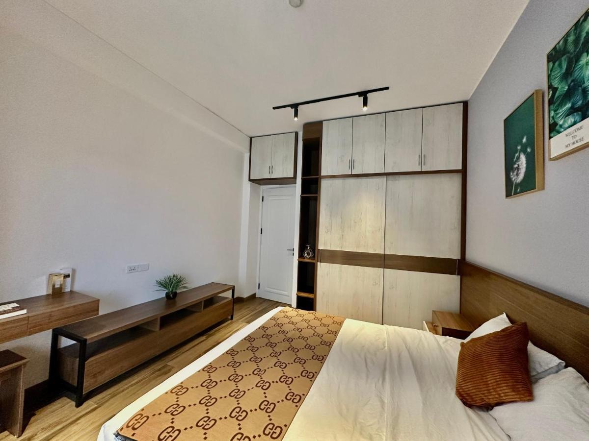 Luxe Paradise 88 Tu Hoa * Hanoi
