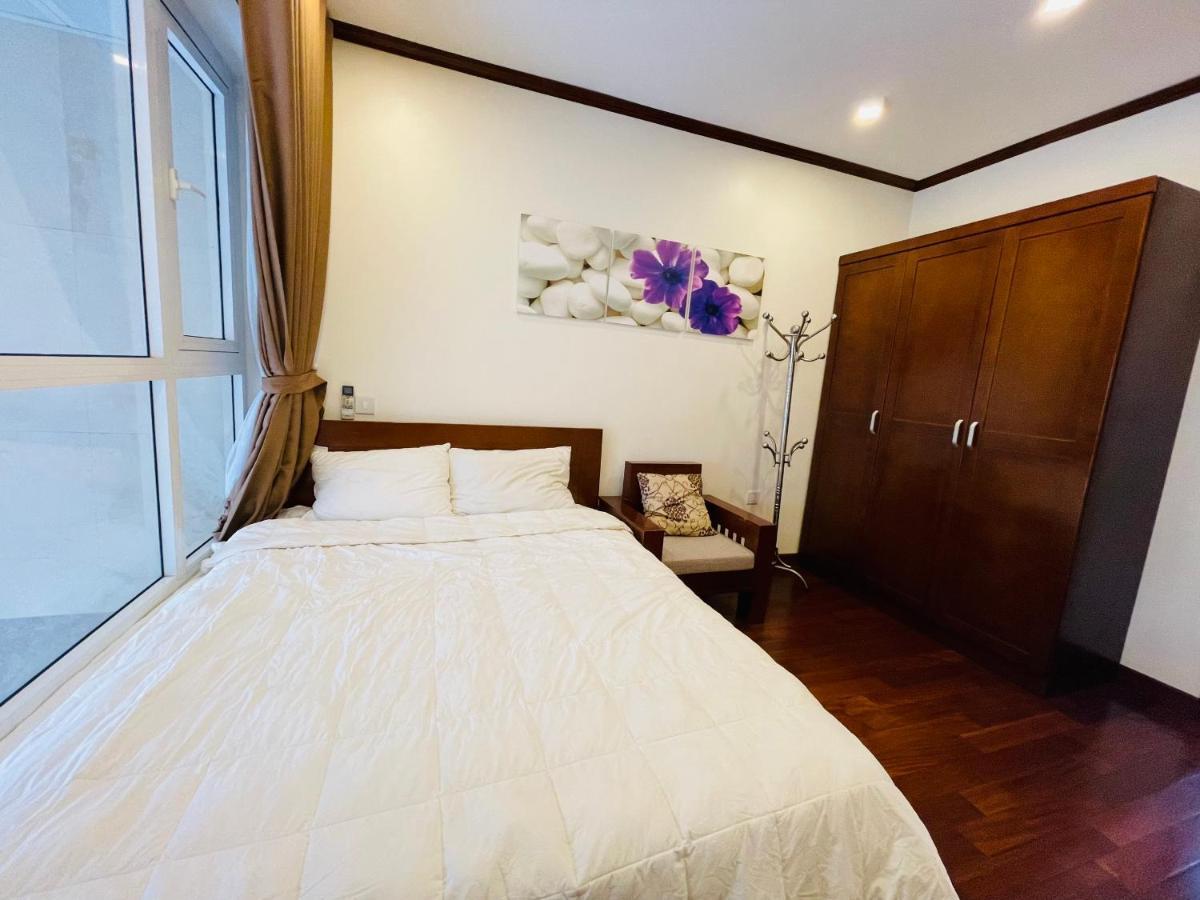Nine Housing Truc Bach * Hanoi