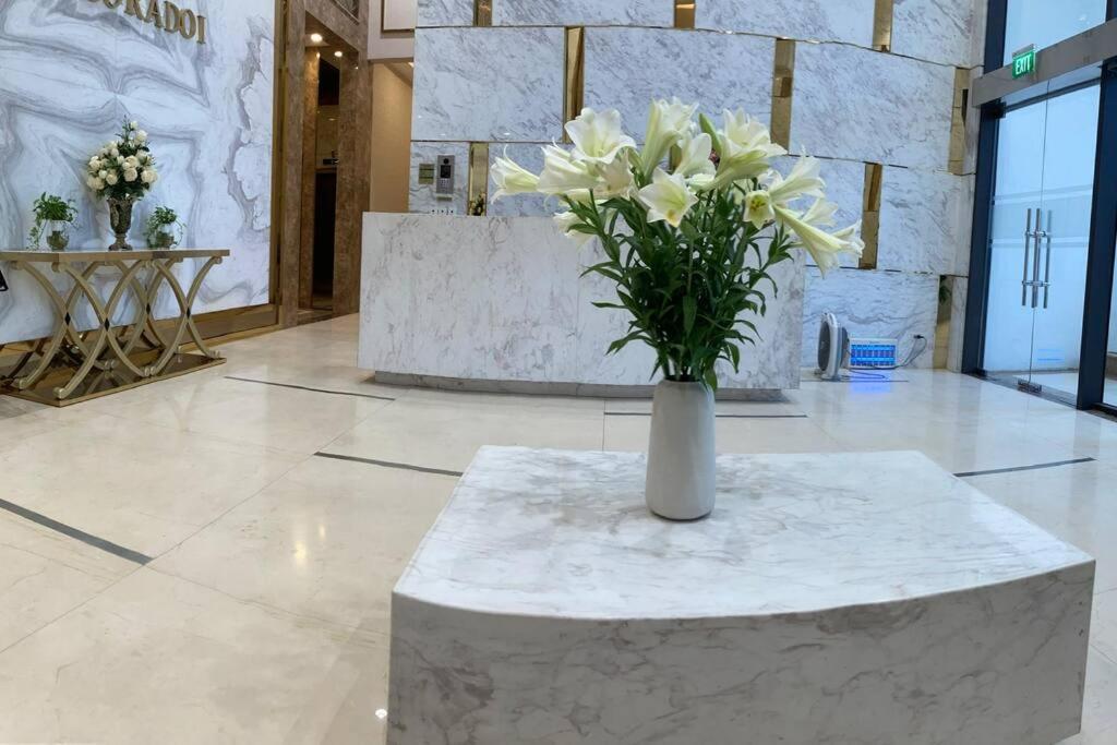 Luxury Econest - With Swimming Pool & Gym Apartment