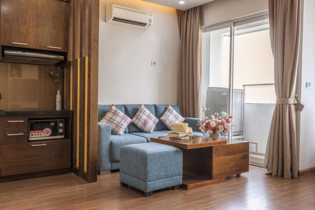 Canvas Cau Giay Apartment *