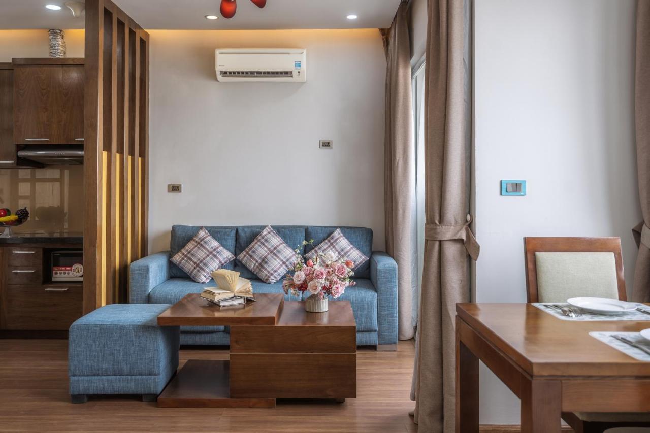 Canvas Cau Giay Apartment *