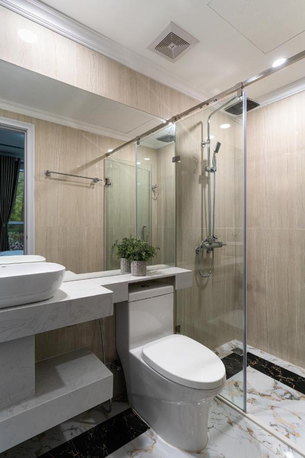 Luxe Paradise Xuan Dieu Hotel