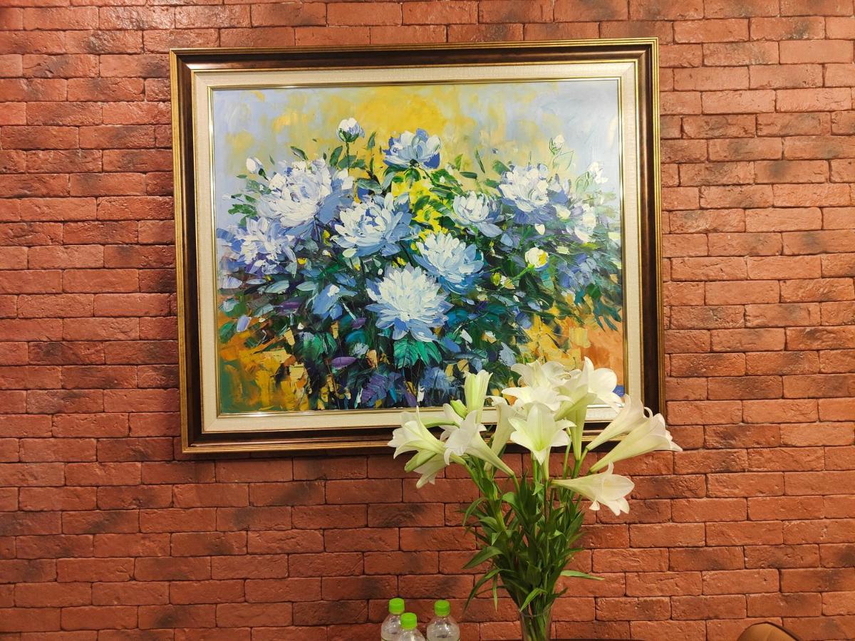 Boulevard Rollandes House Apartment Hanoi