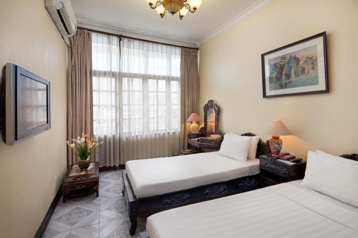 Hotel Lucky & Travel 3*